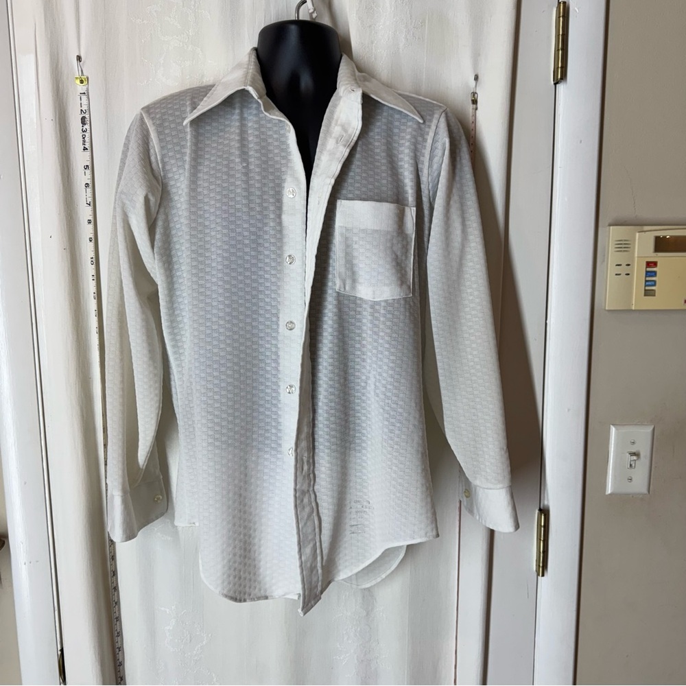 Vintage Manhattan ManKnit White Button-Up Shirt